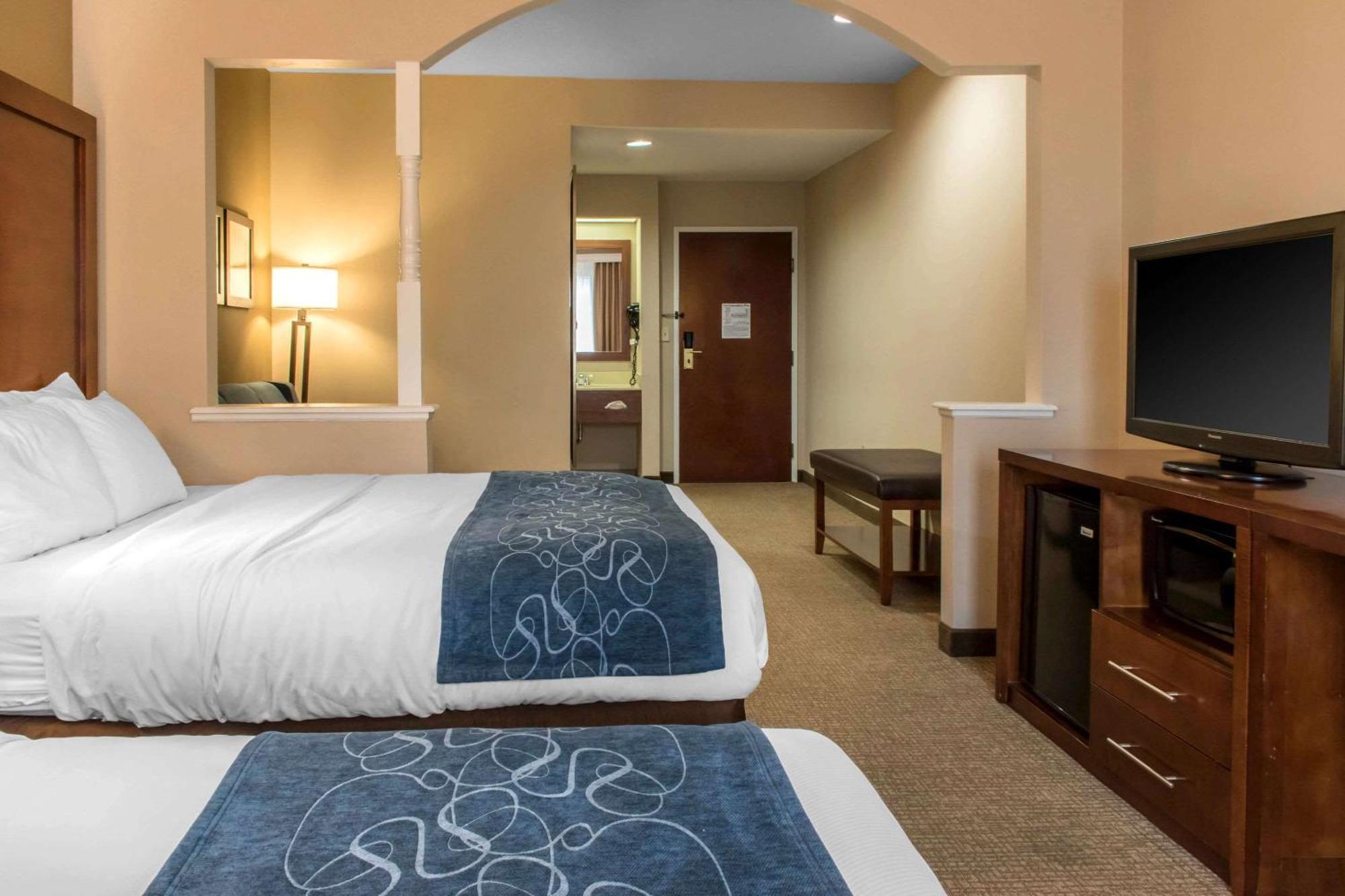 Comfort Suites Scranton Near Montage Mountain Экстерьер фото