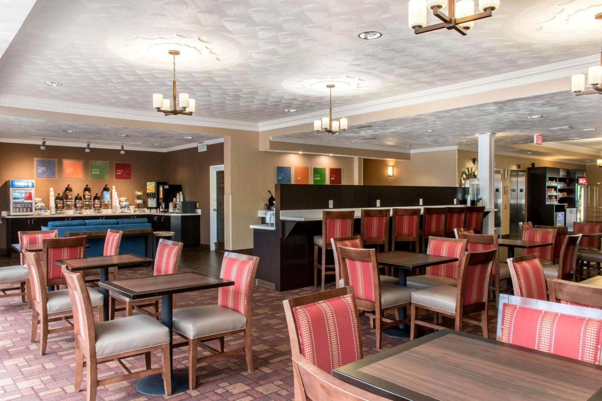 Comfort Suites Scranton Near Montage Mountain Экстерьер фото